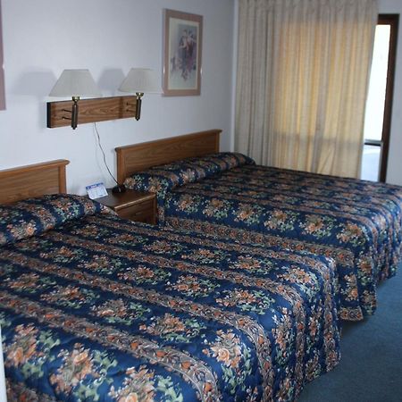 Viking Jr. Motel Saint Peter Exteriör bild