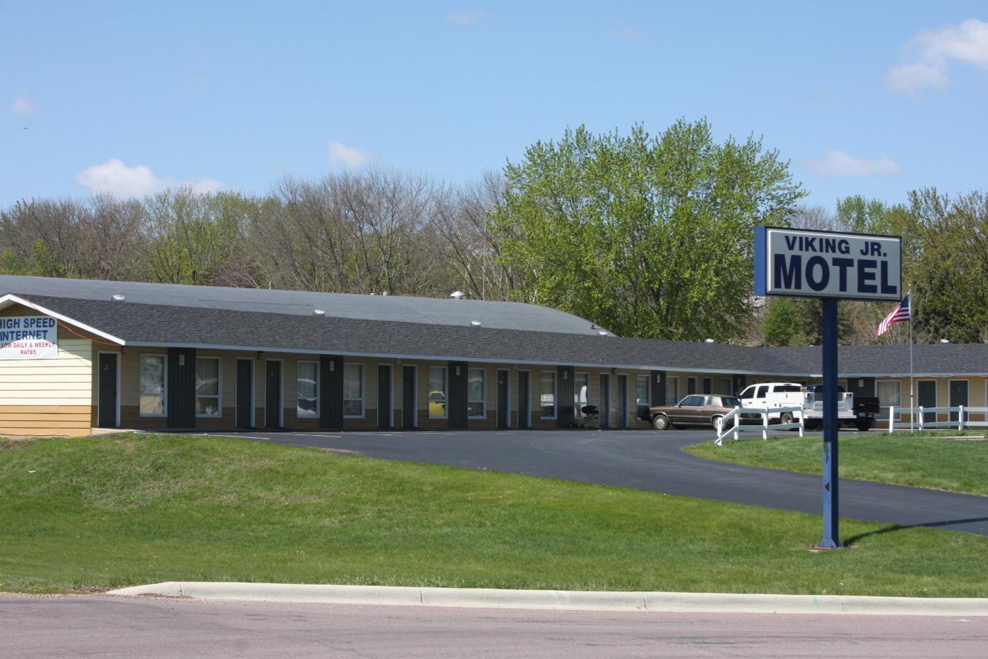 Viking Jr. Motel Saint Peter Exteriör bild